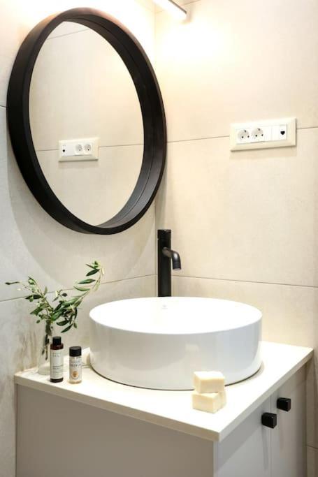 Villa Constantino With Heated Pool Kato Gouves Екстер'єр фото