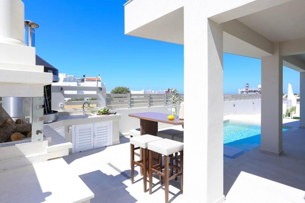 Villa Constantino With Heated Pool Kato Gouves Екстер'єр фото